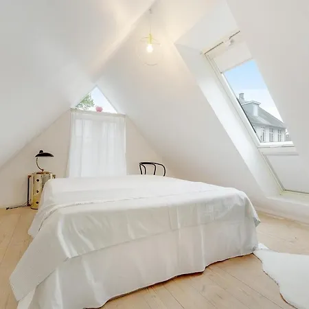 Scandinavian Oasis At The Sea Willa