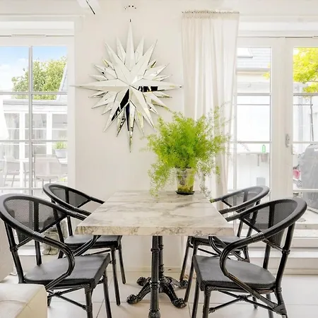 Scandinavian Oasis At The Sea *